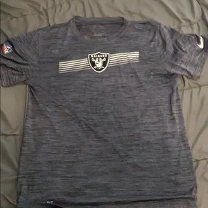 Oakland Raiders Shirt (Medium)